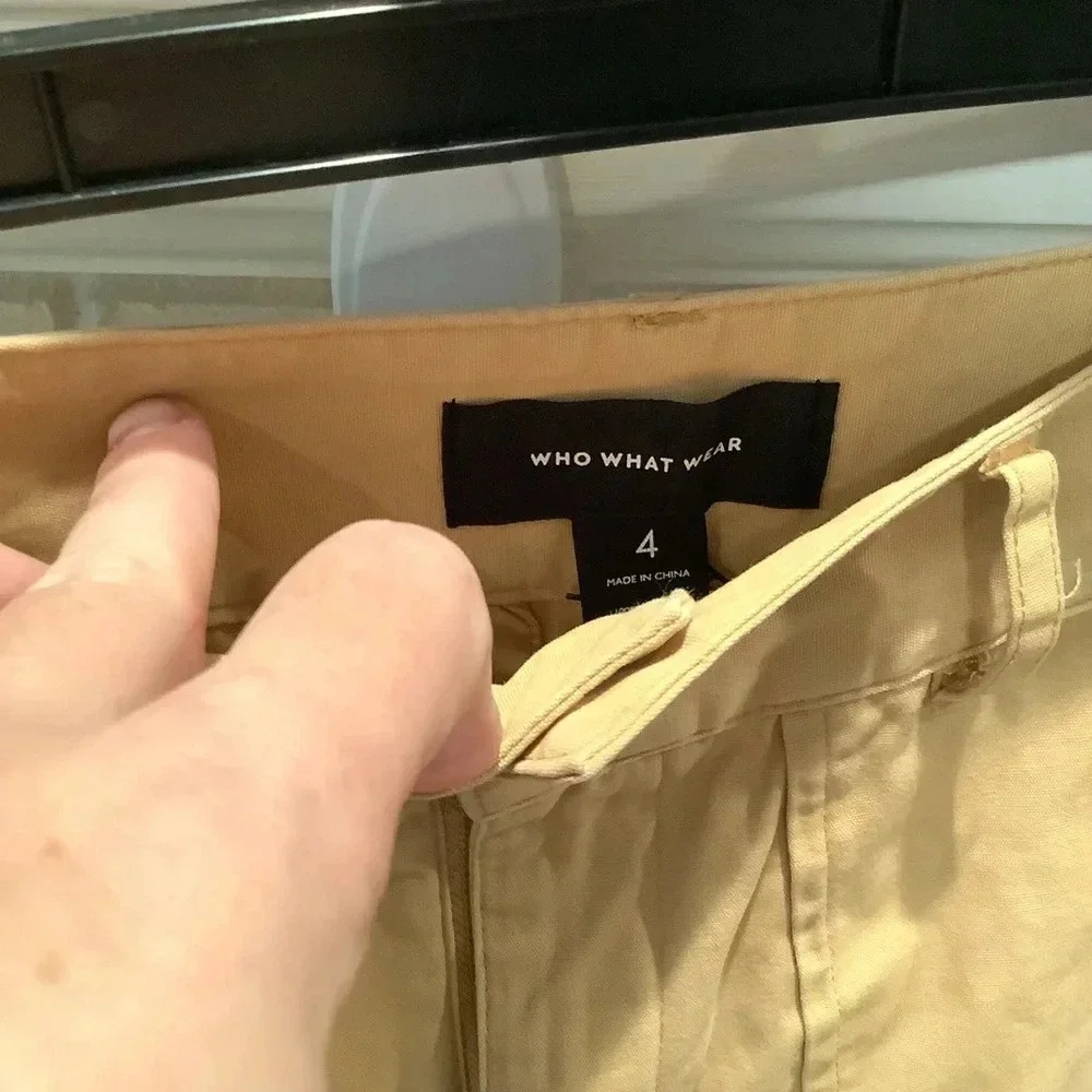 #249 Who What Wear Khaki Cargo Pants Size 4